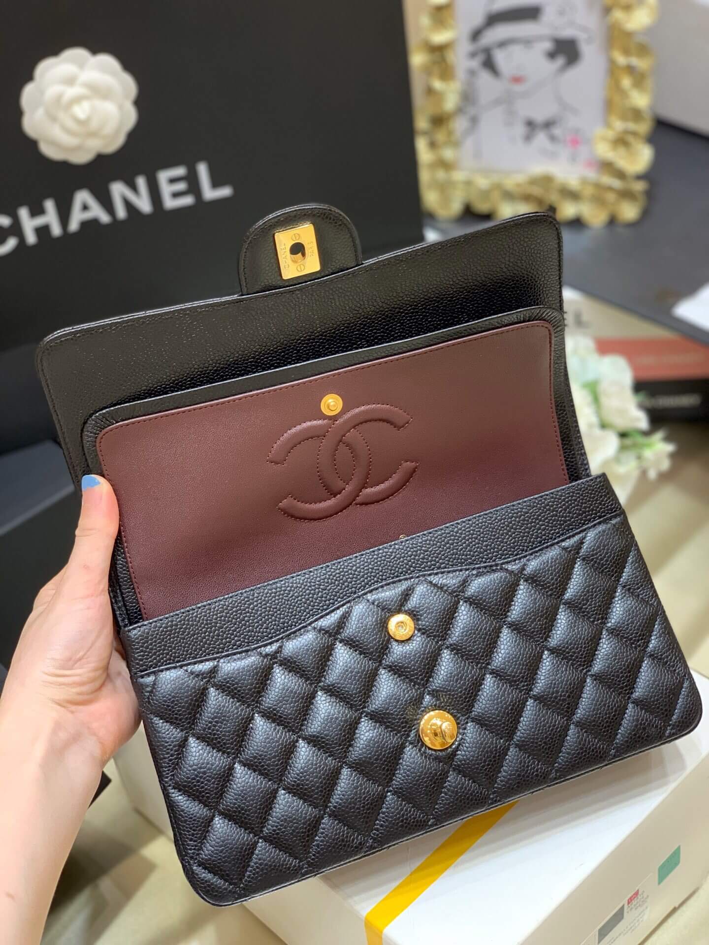 Chanel香奈儿 CF25 Classic flap bag A01112黑色牛皮金扣