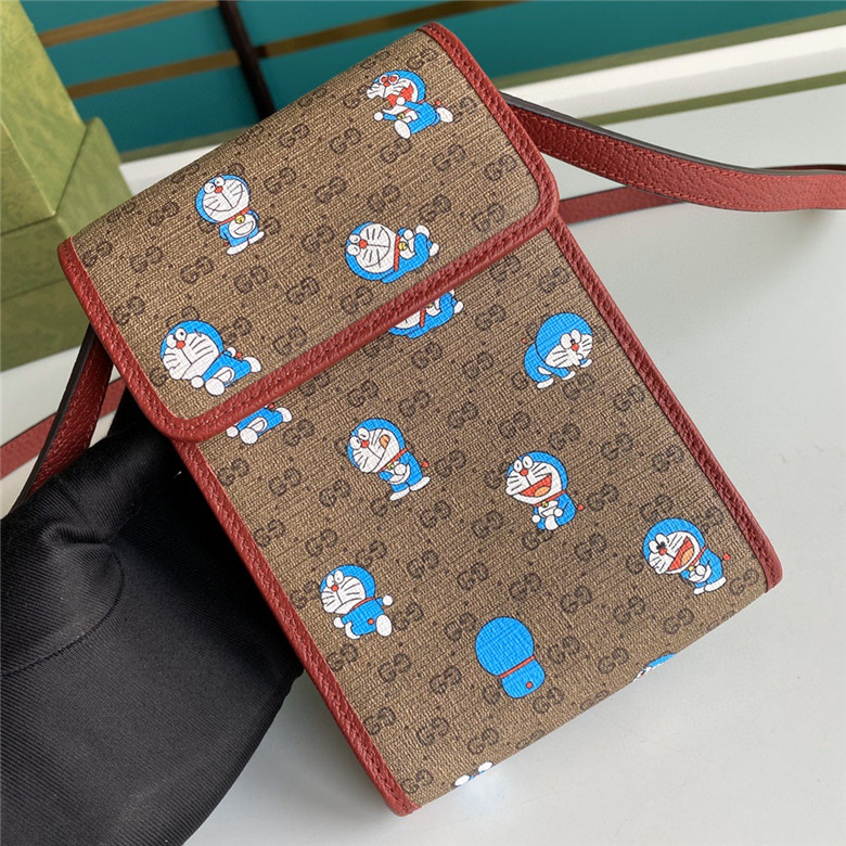 Gucci 647805 2TUBG 8580 Doraemon x Gucci联名系列 手袋