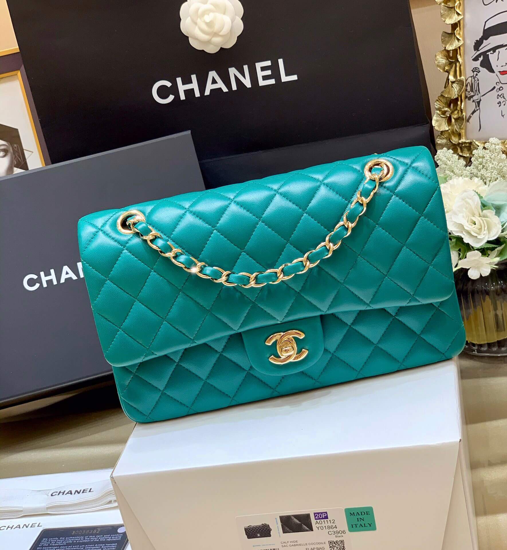 Chanel香奈儿 CF25 Classic flap bag A01112宝石绿牛皮金扣