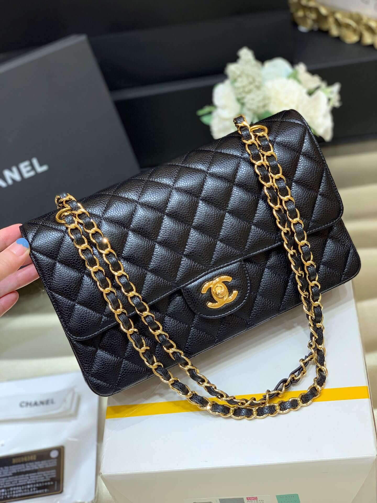 Chanel香奈儿 CF25 Classic flap bag A01112黑色牛皮金扣