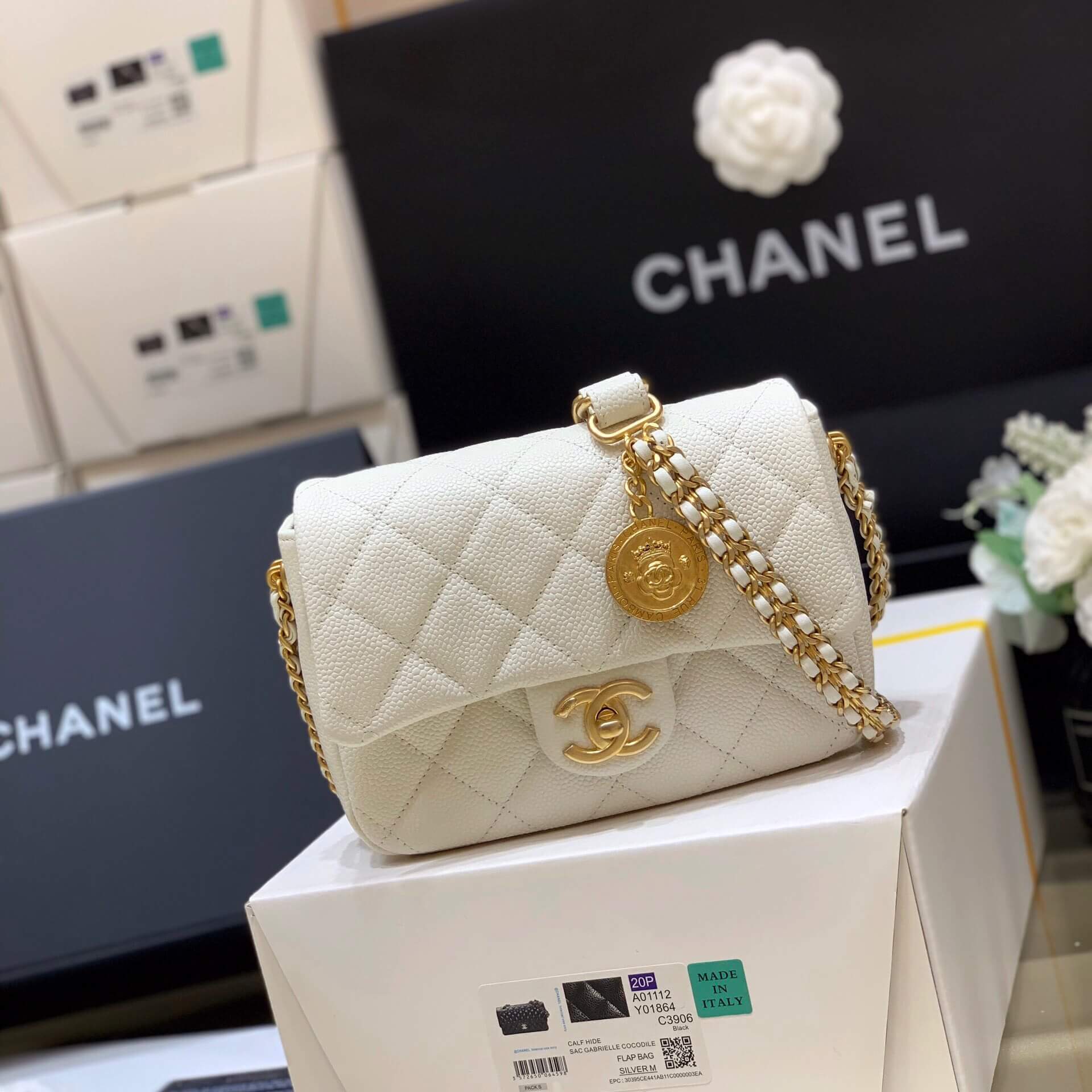 Chanel 2021早秋高级手工坊系列方胖子纪念版金币包