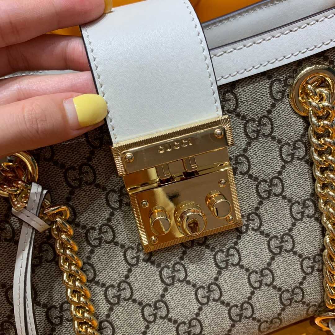 Gucci/古驰 498156 KHNKG 9761 Padlock系列小号GG肩背包