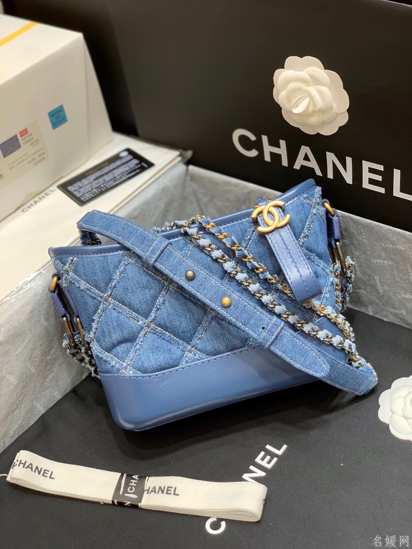 Chanel/香奈儿 A91810 2020新款牛仔布小号流浪包