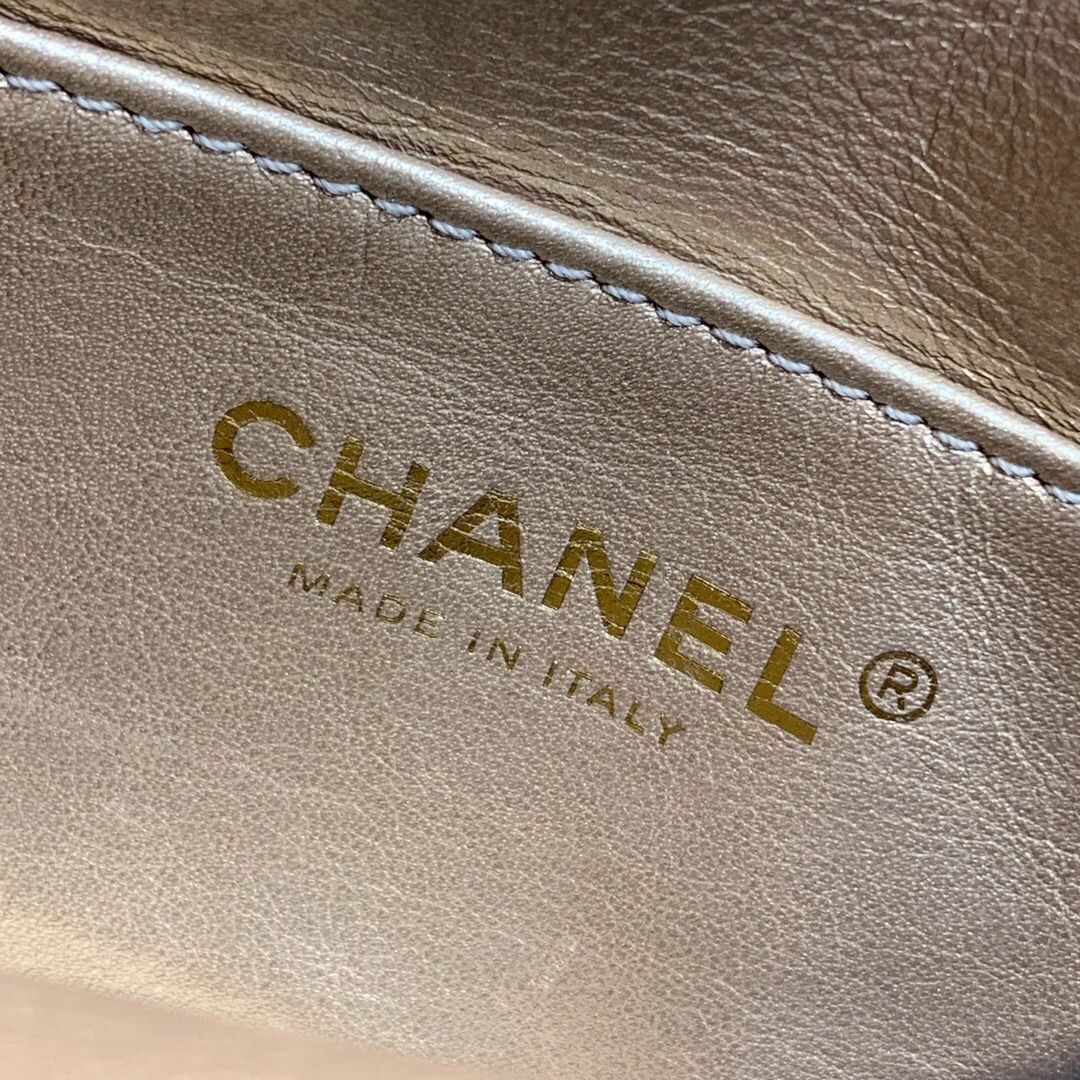 Chanel/香奈儿 AS1757 B02879 94305 2020新款羊皮相机包