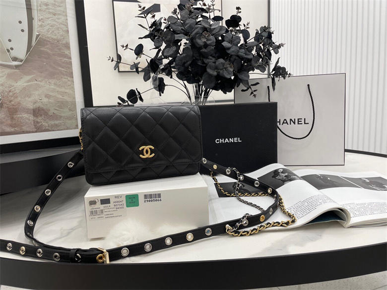 Chanel AP2548 B07242 94305 链条钱包