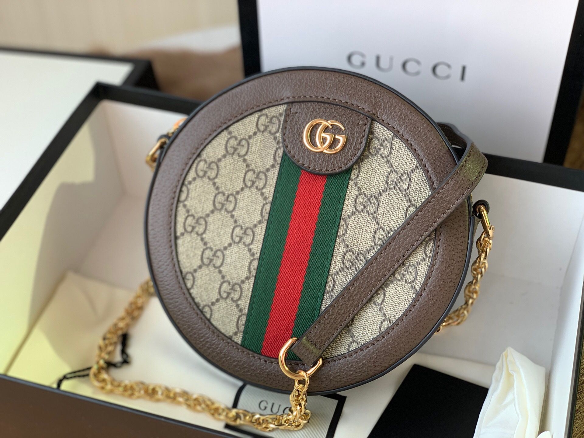 Gucci 550618 Ophidia系列圆形迷你肩背包