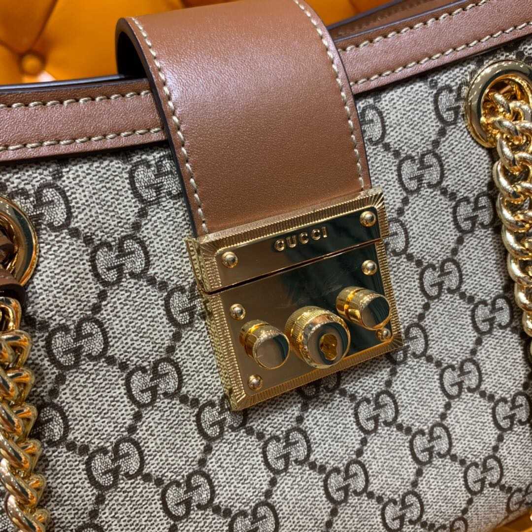 Gucci/古驰 498156 KHNKG 8534 Padlock系列小号GG肩背包