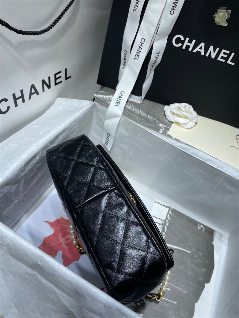 Chanel AS3001 B07281 94305 珍珠小号口盖包