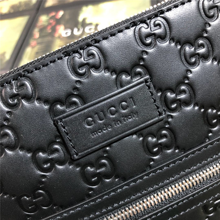 Gucci 406410 黑色压花 Signature邮差包