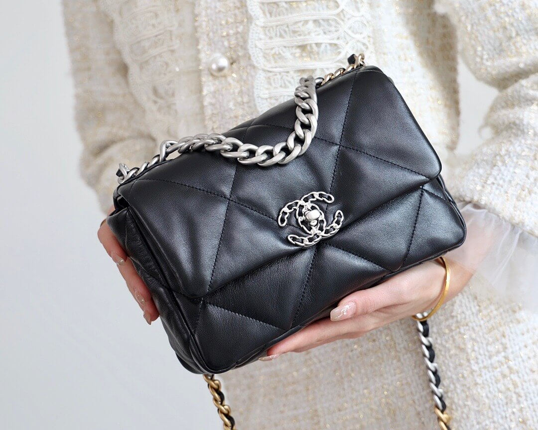 CHANEL Flap 19bag 26CM黑色银扣 AS1160