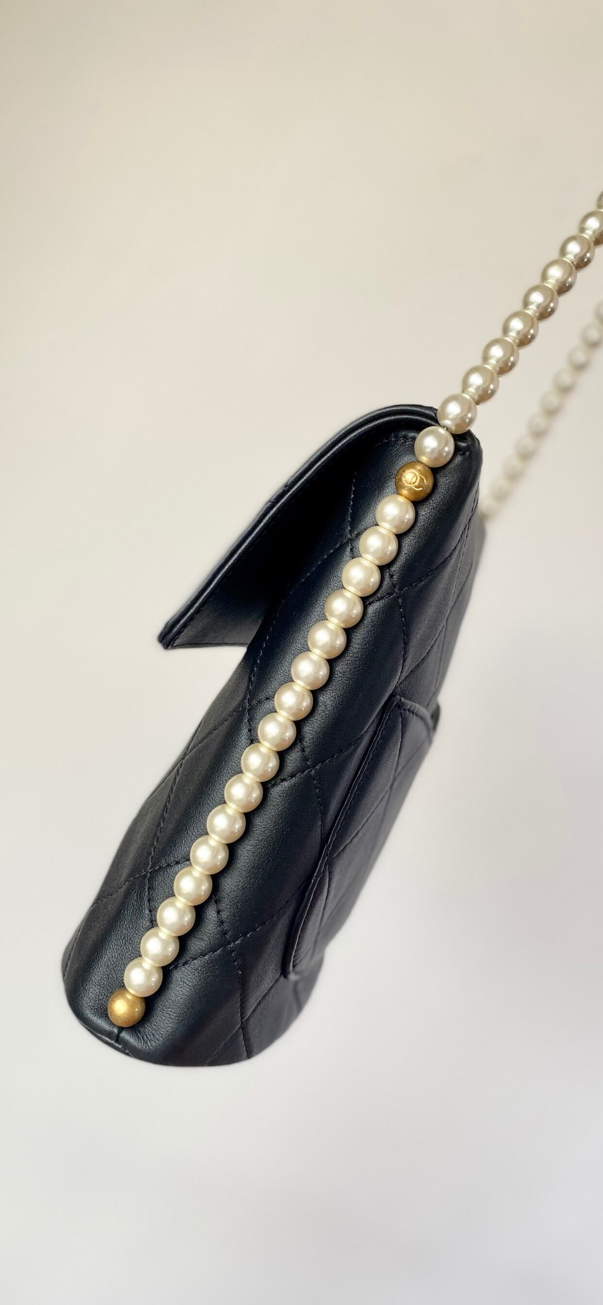 CHANEL 2021SS珍珠Small Hobo Bag AS2503 B05543 94305