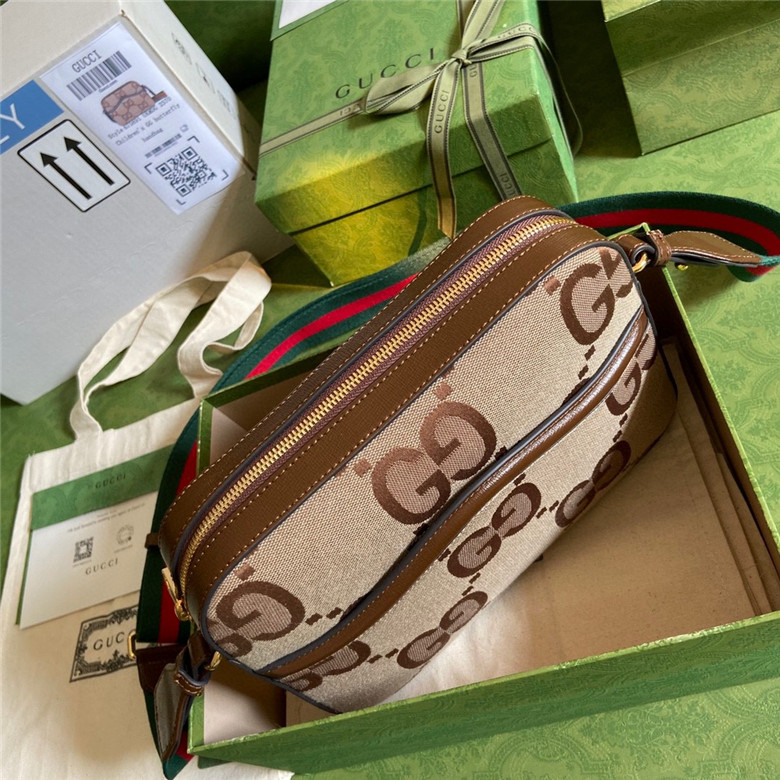 Gucci 675891 UKMDG 2570 饰超级双G图案邮差包