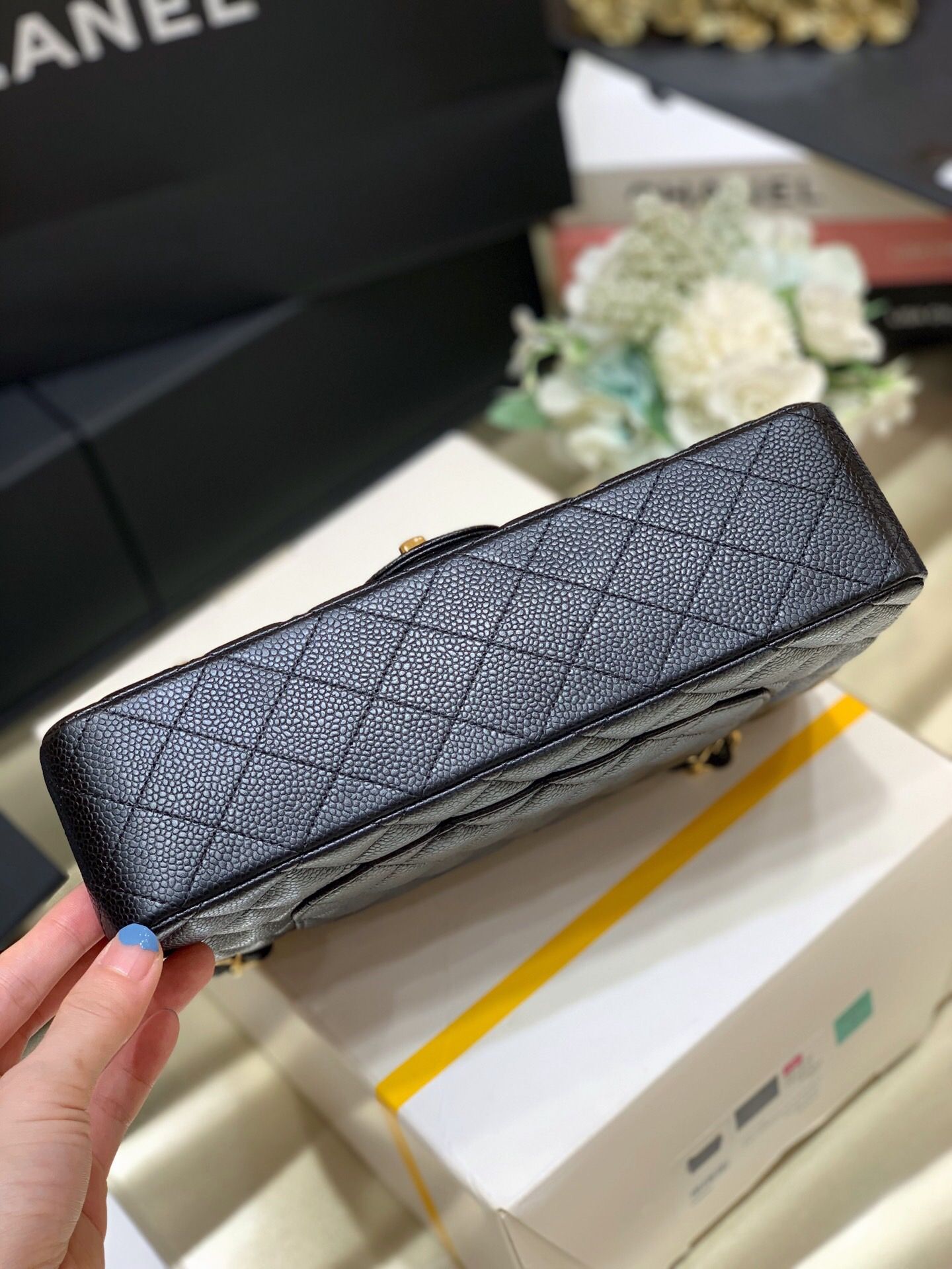 Chanel/香奈儿 CF25鱼子酱单肩斜挎包 A01112黑色金扣