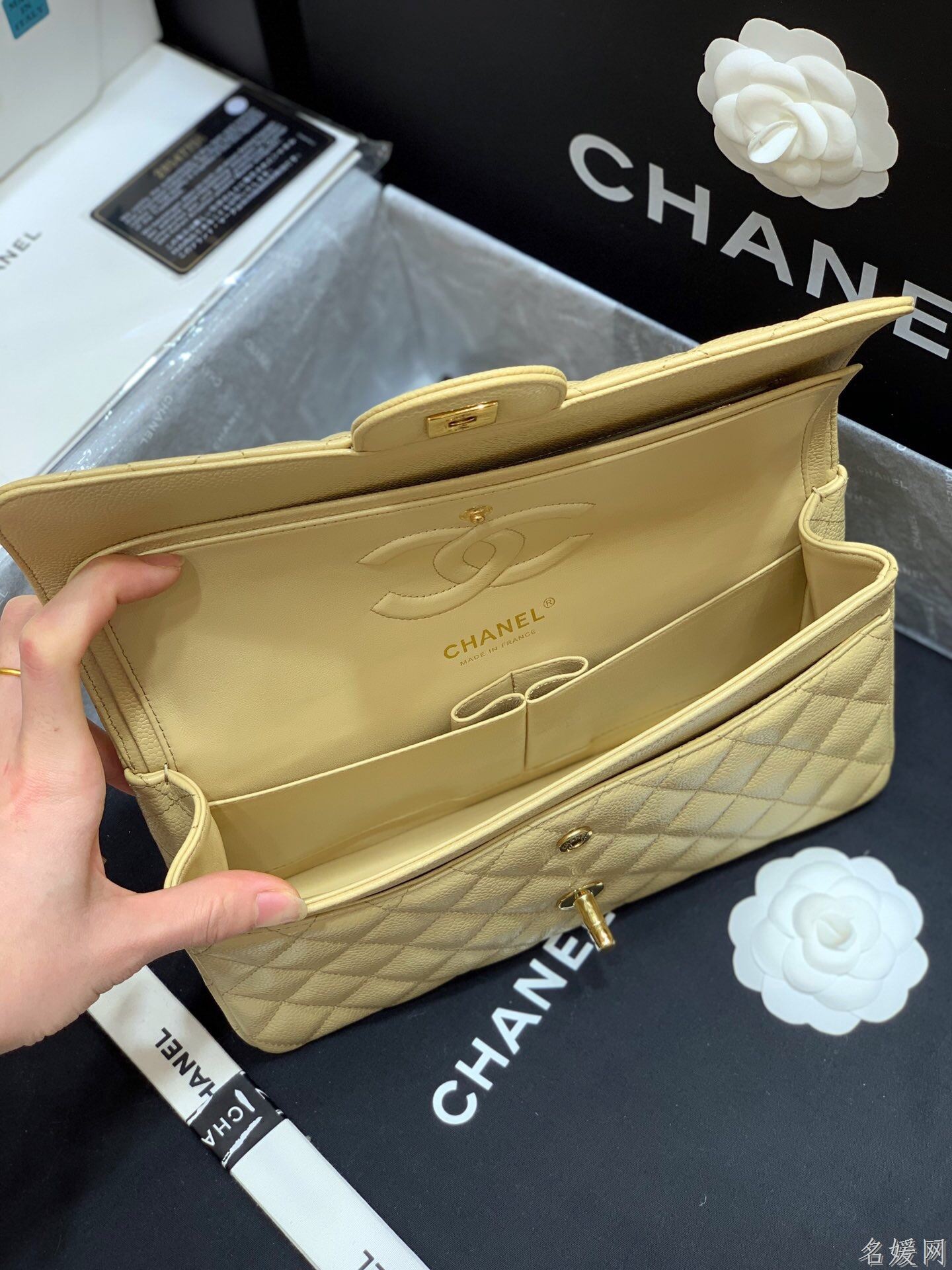 Chanel/香奈儿 A01112 CF25中号鱼子酱牛皮单肩斜挎包