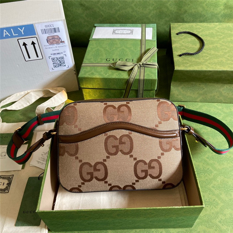 Gucci 675891 UKMDG 2570 饰超级双G图案邮差包