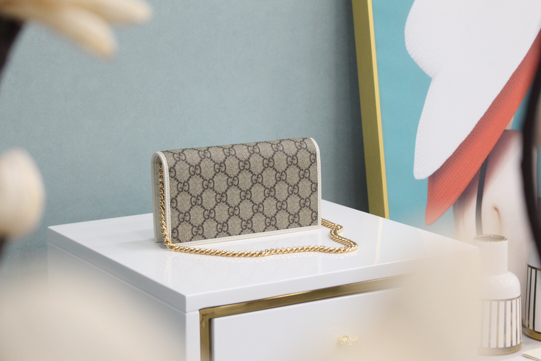 Gucci Horsebit 1955 wallet with chain 621892 92TCG 9761