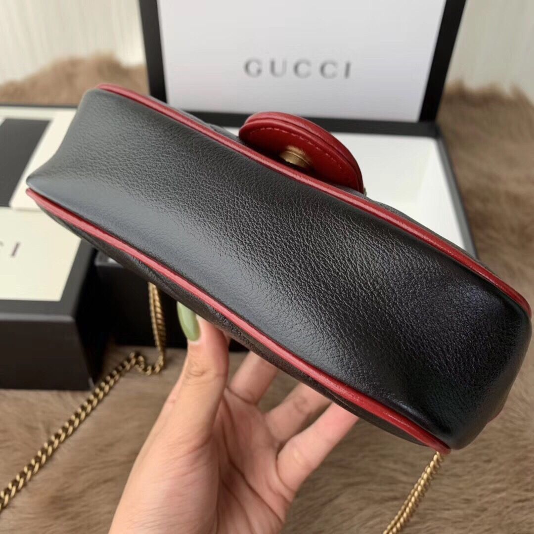 Gucci/古驰 574969 0OLFX 8277 GG Marmont 系列超迷你手袋