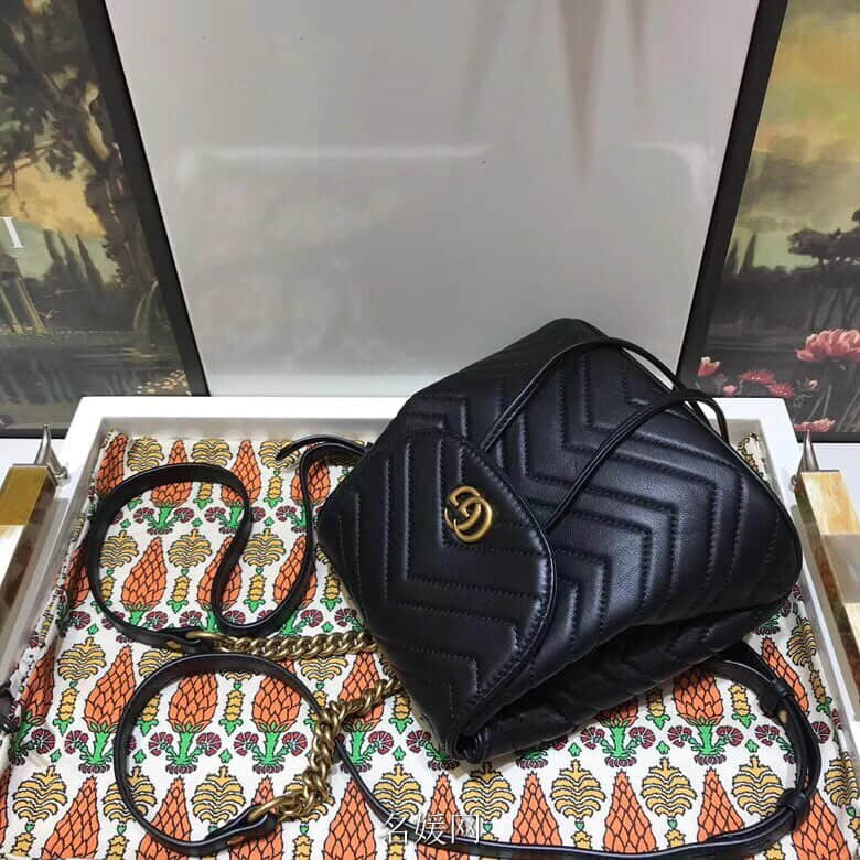 Gucci/古奇 528129 新款 GG Marmont系列绗缝背包双肩包