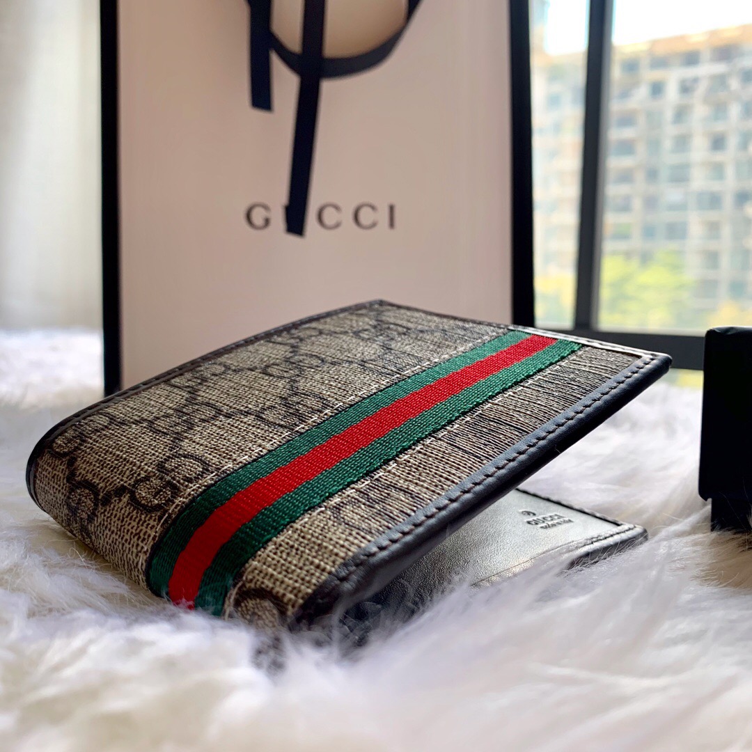 Gucci/古驰 365491 ssima经典款PVC咖啡短款钱包