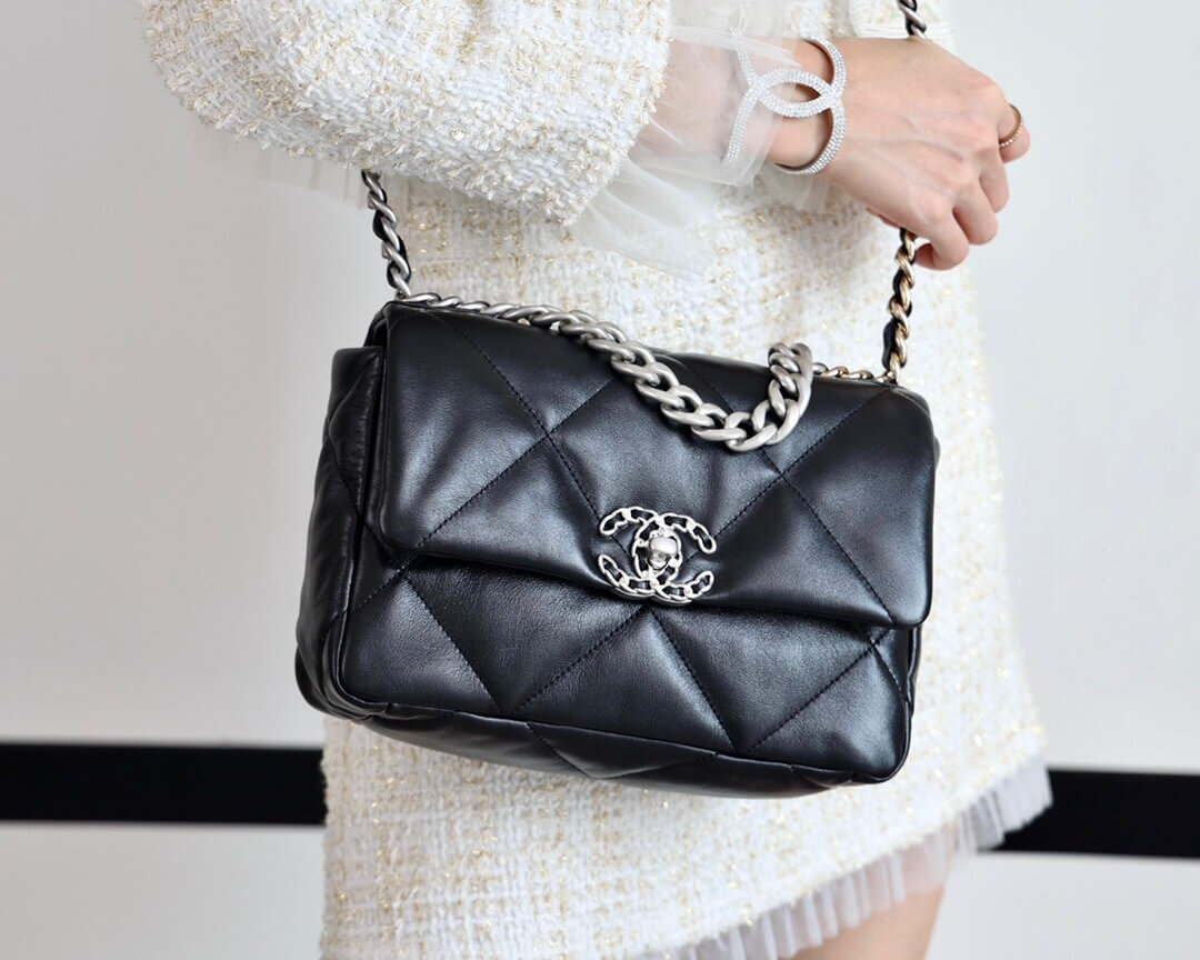 CHANEL Flap 19bag 26CM黑色银扣 AS1160