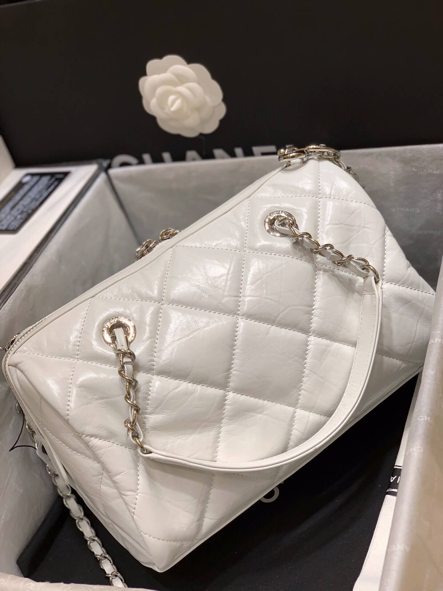 Chanel/香奈儿 AS1321白色 2020新款小号保龄球包