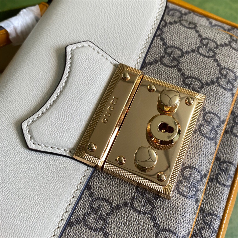 Gucci 658487 2ZGAG 9763 Padlock系列迷你手袋