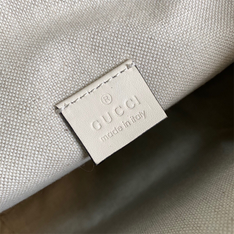 Gucci 645093 GG印花压纹腰包