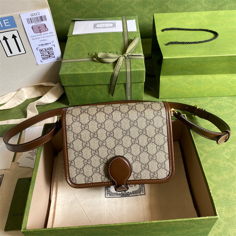 Gucci 671620 92TCG 8563 GG Retro系列迷你肩背包