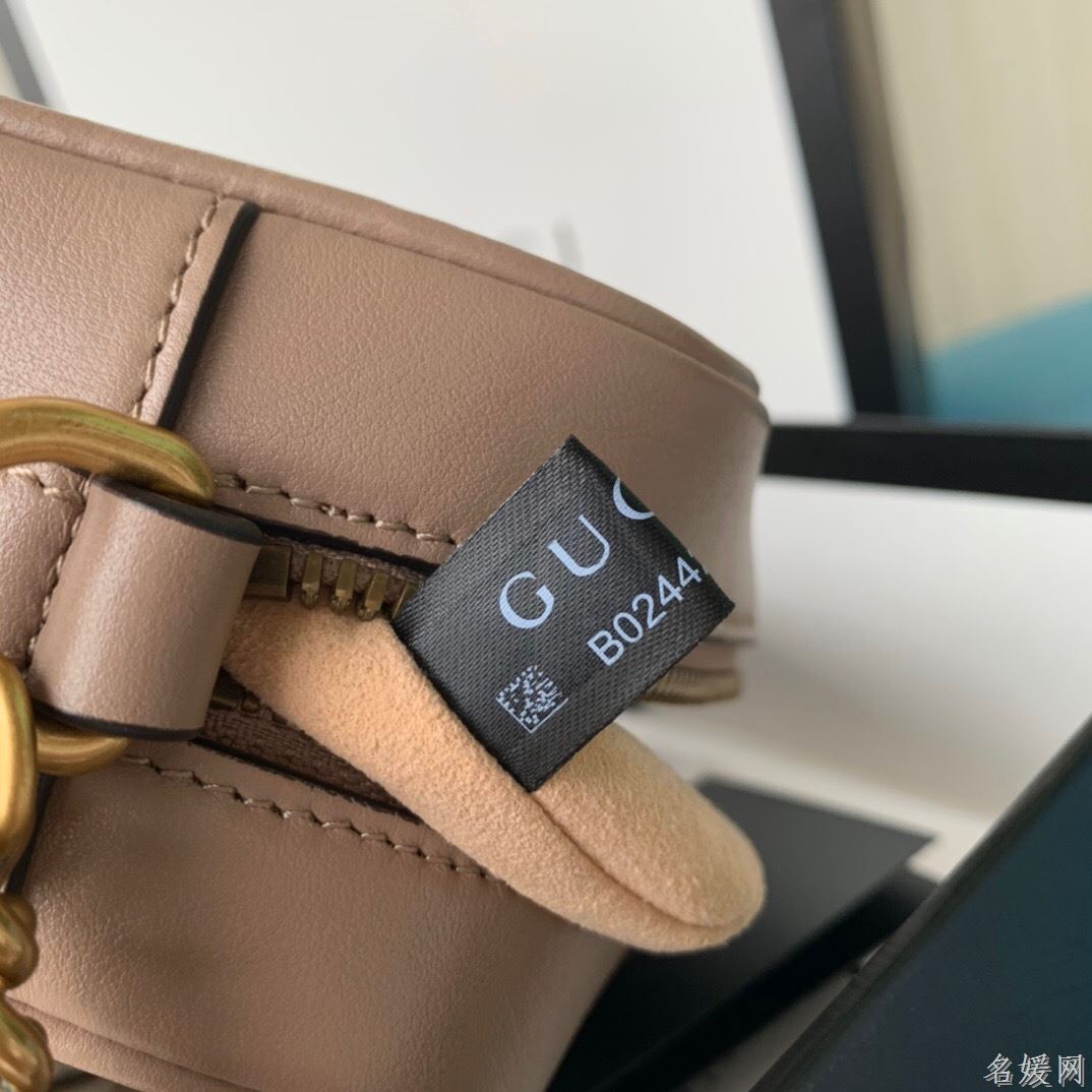 Gucci 448065 双G迷你Marmont绗缝链条古驰斜挎相机包