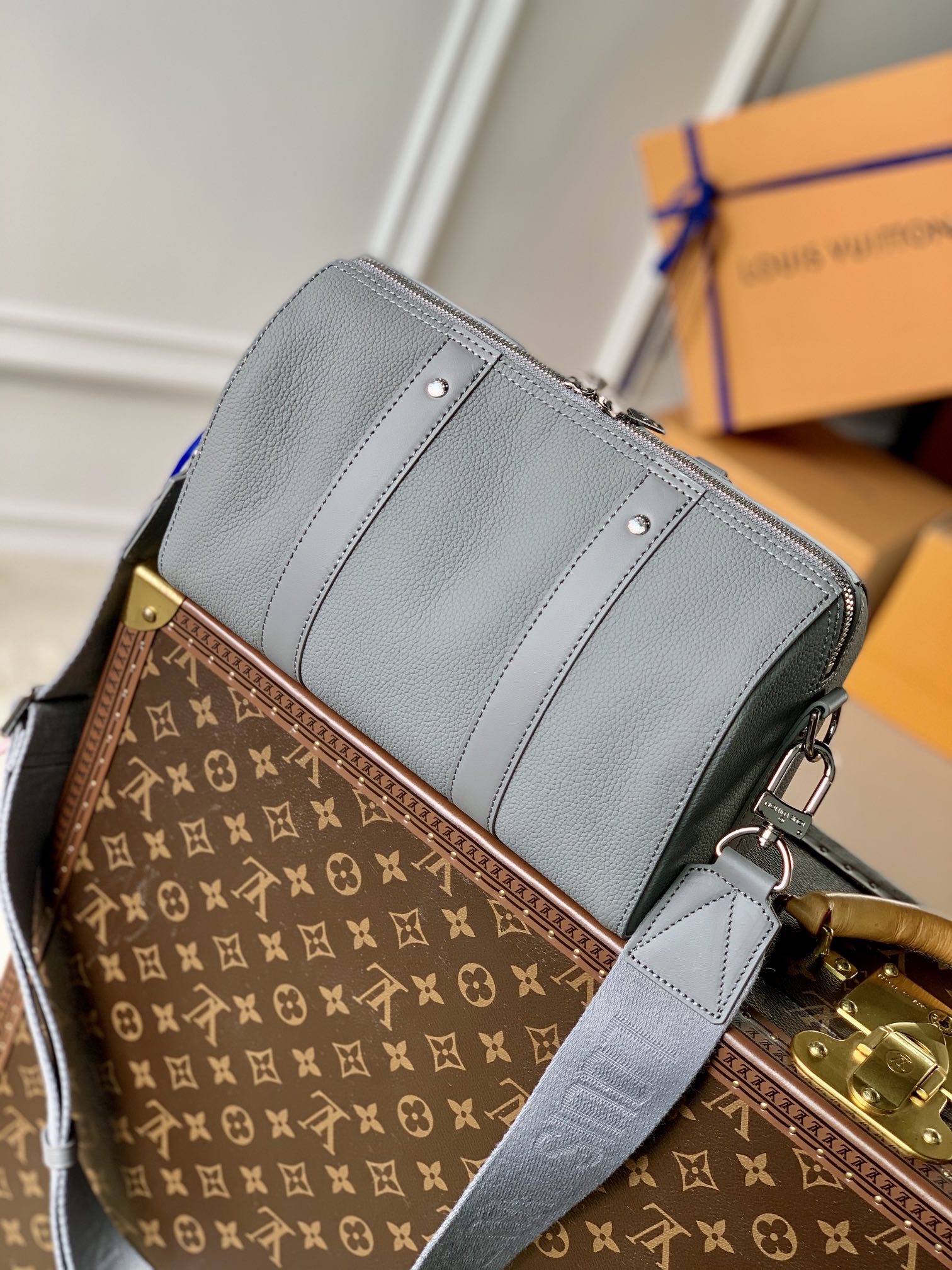 LV M59328 CITY KEEPALL 手袋