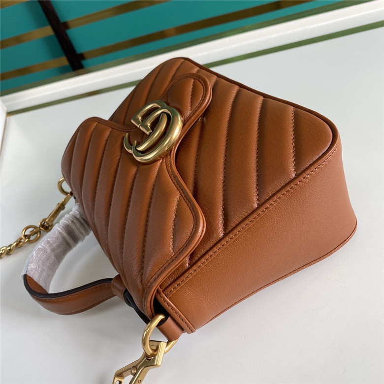 Gucci 583571 0OLFT 2535 GG Marmont系列 迷你手提包