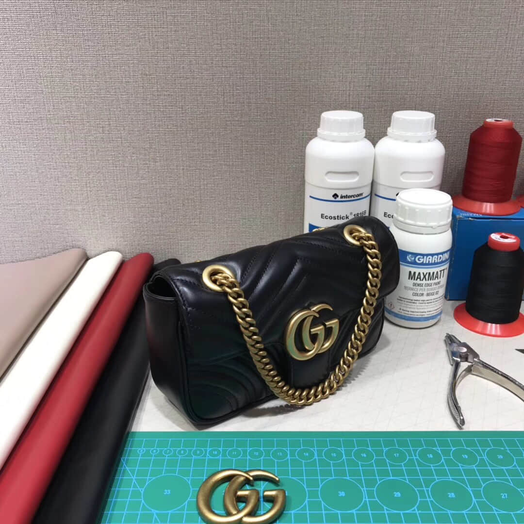 Gucci/古驰 446744 GG Marmont系列绗缝小号单肩斜挎包