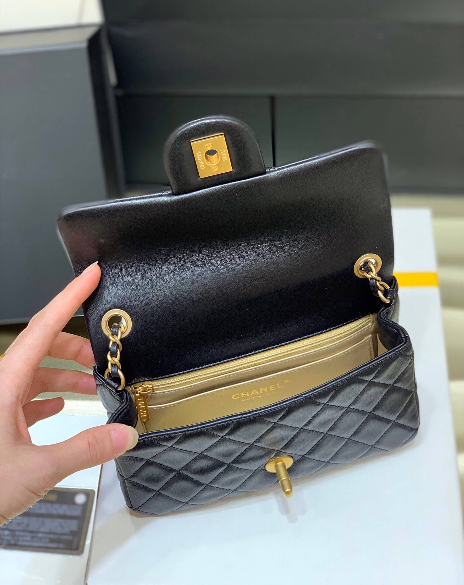 Chanel香奈儿 Flap Bag 新款金属球包金珠CF大Mini AS