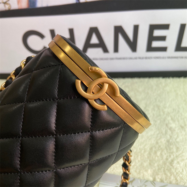 Chanel AS2641 B05993 94305 盒型包