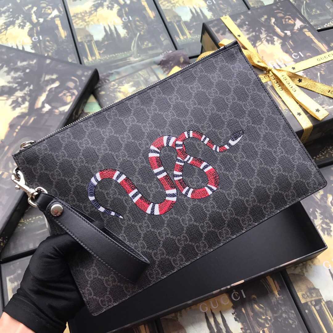 Gucci/古驰 473904 GZN1N 1058 GG 珊瑚蛇印花手拿包