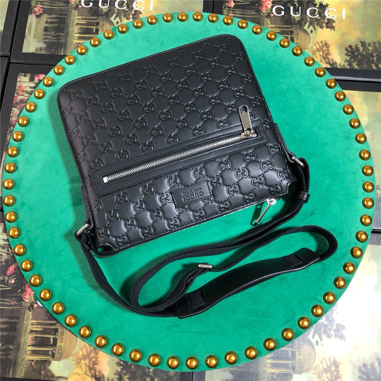 Gucci 406410 黑色压花 Signature邮差包