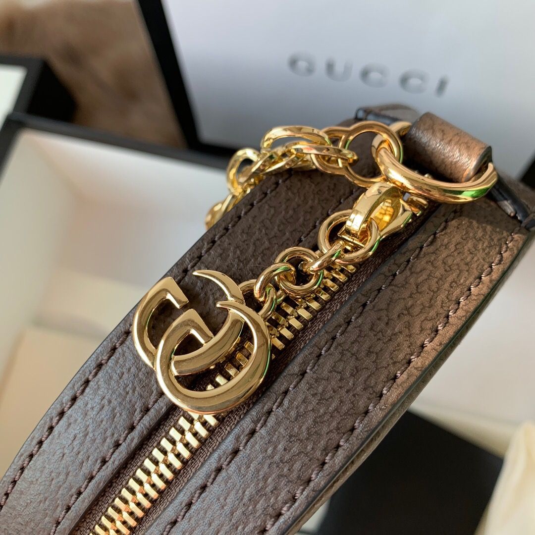 Gucci 550618 Ophidia系列圆形迷你肩背包