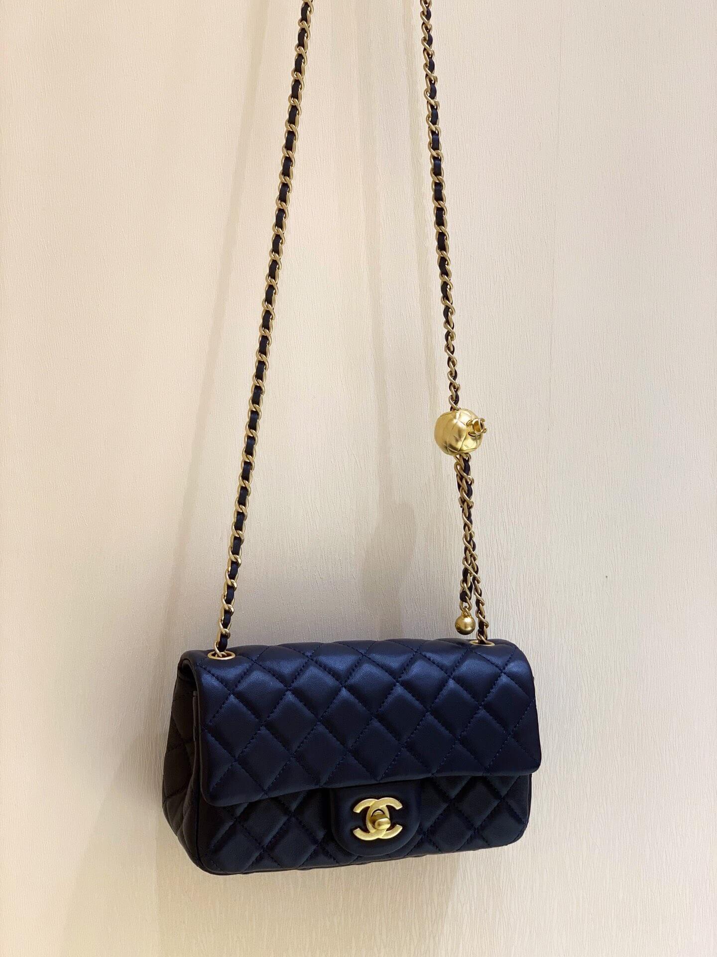 Chanel Flap Bag 新款金属球包金珠CF大Mini AS1787深蓝