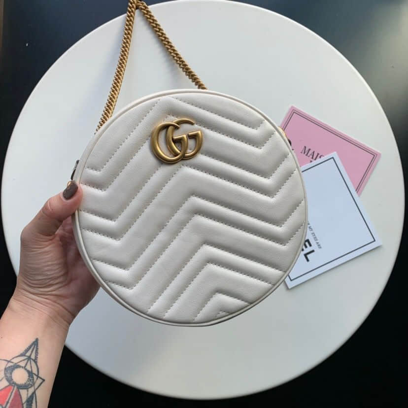 Gucci/古驰 550154 GG Marmont系列全皮圆形迷你肩背包