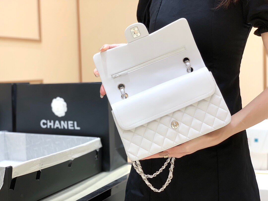 Chanel香奈儿 CF25 Classic flap bag A01112白色羊皮银扣