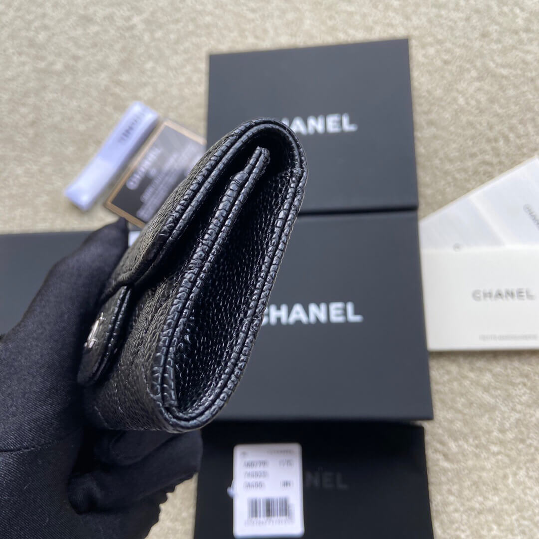 CHANEL进口意大利颗粒小牛皮钱夹 A80799黑色球纹银