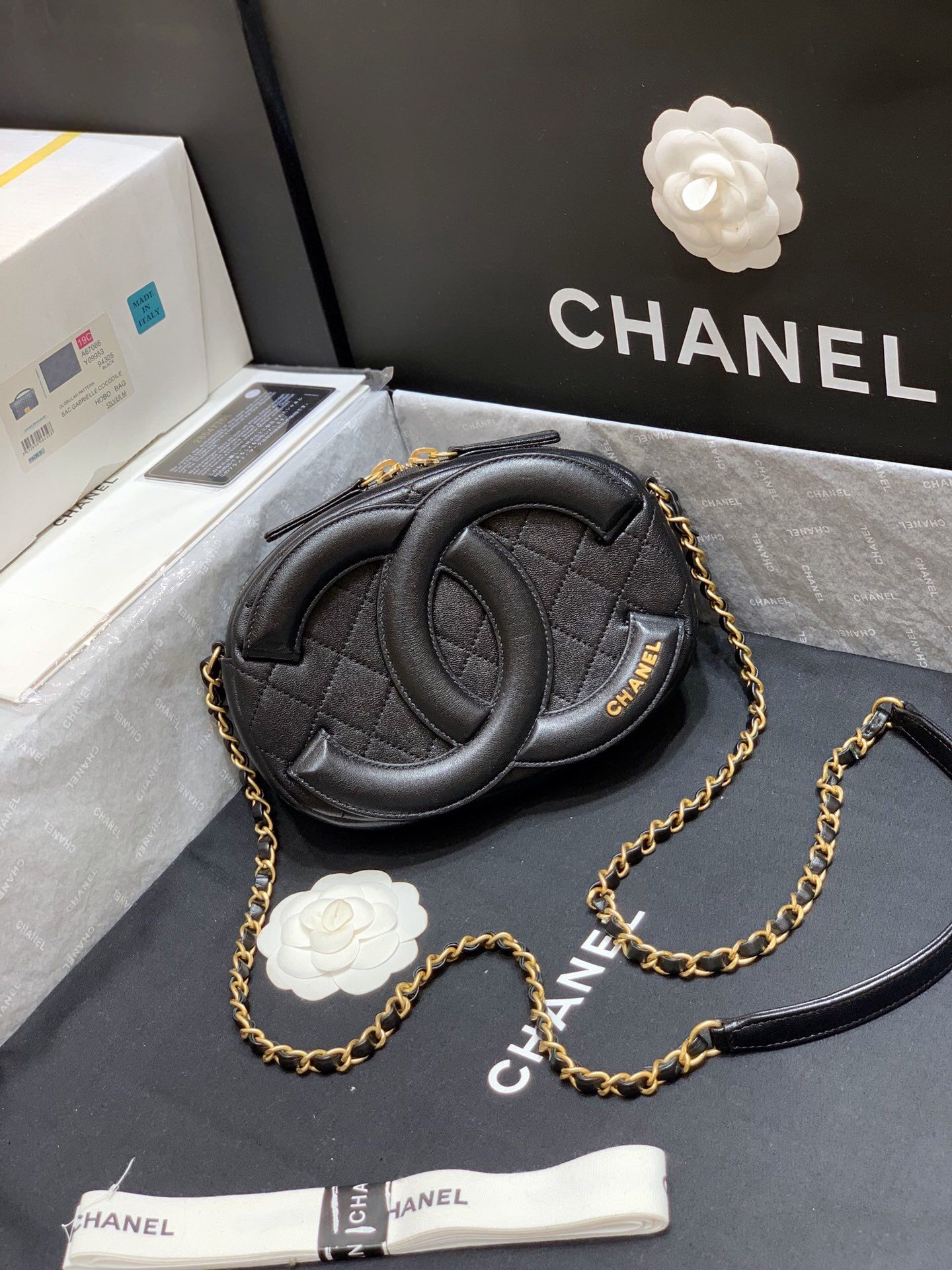 Chanel/香奈儿 AS1757 B02879 94305 2020新款羊皮相机包