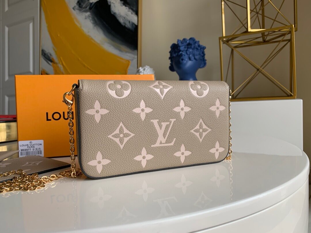 LV M69977 Pochette Félicie 三合一套装链条包