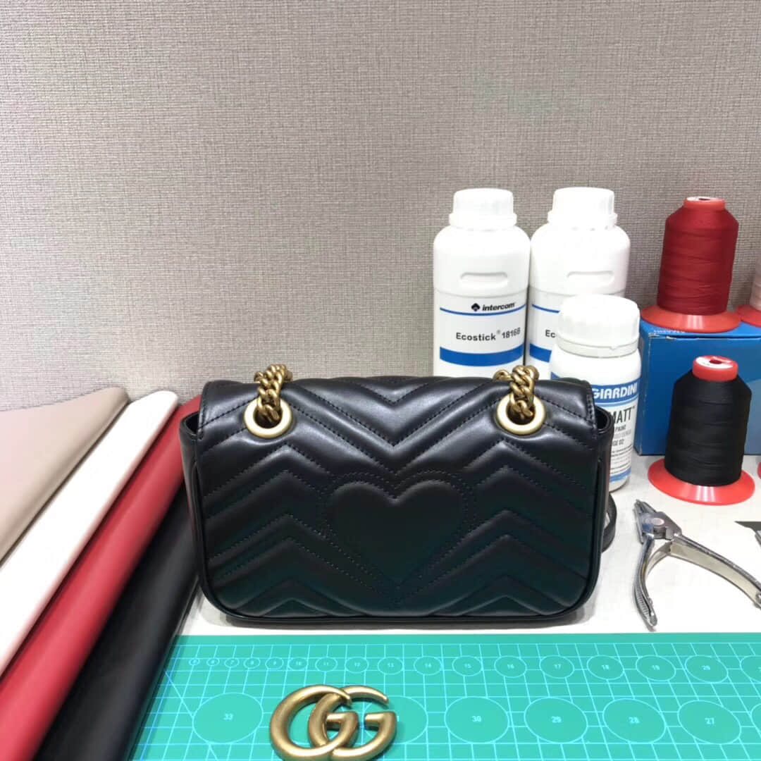 Gucci/古驰 446744 GG Marmont系列绗缝小号单肩斜挎包