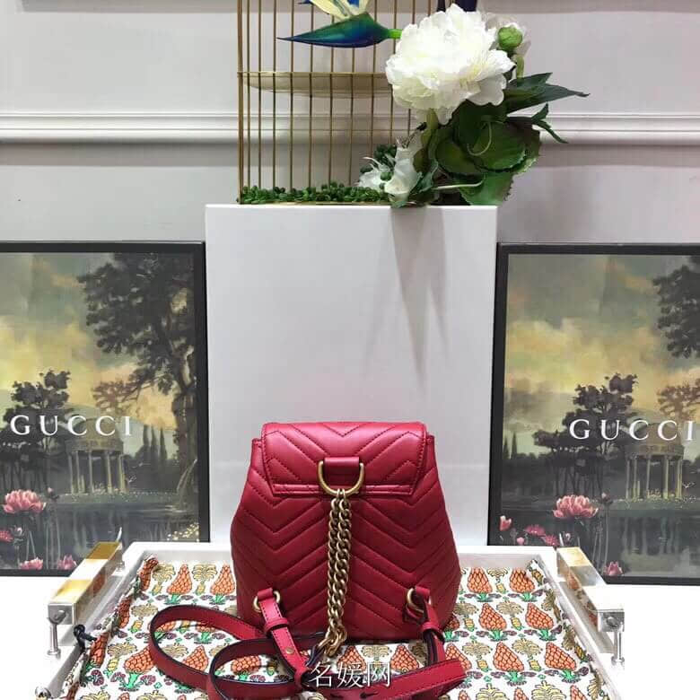 Gucci/古奇 528129 新款 GG Marmont系列绗缝背包双肩包