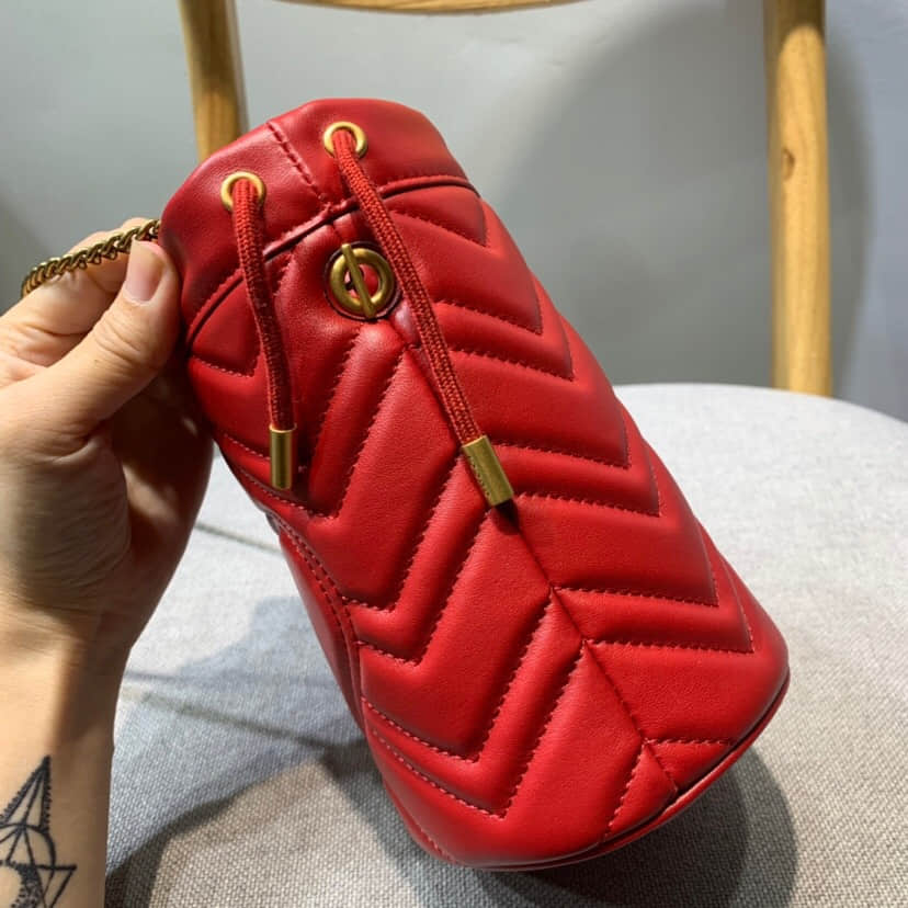 Gucci/古驰 575163 GG Marmont 系列迷你水桶包