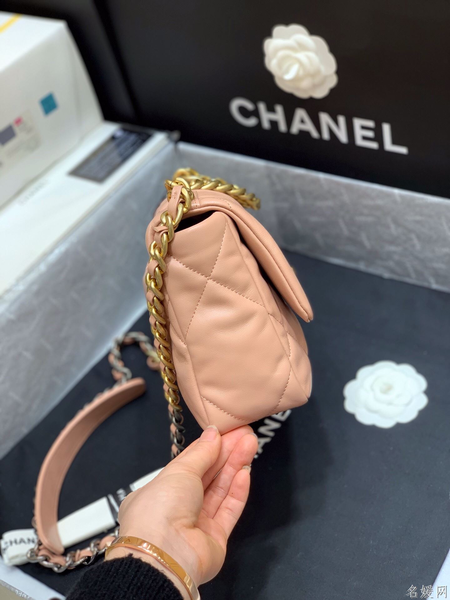 Chanel/香奈儿 AS1160 专柜最新款19 bag小号链条包