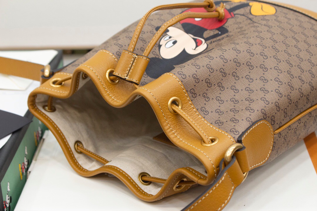 Gucci/古驰 602691 米奇系列Disney x 水桶包