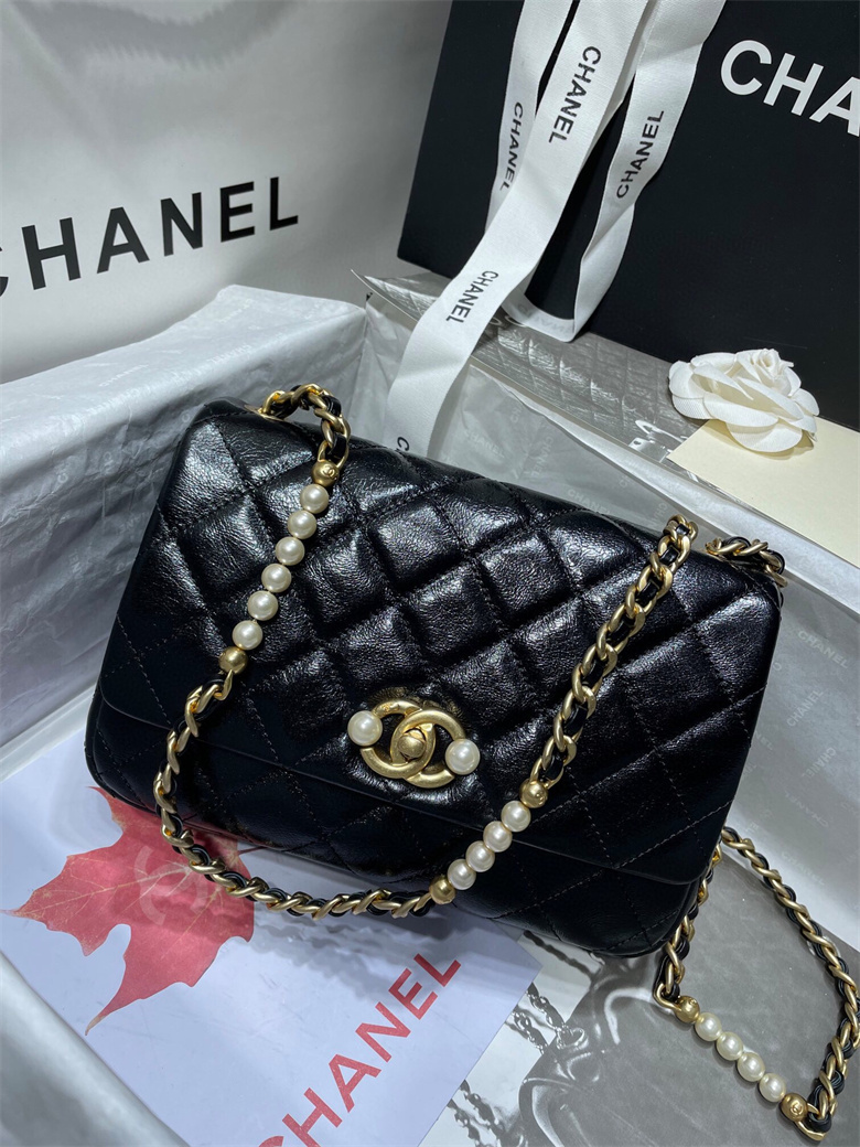 Chanel AS3001 B07281 94305 珍珠小号口盖包