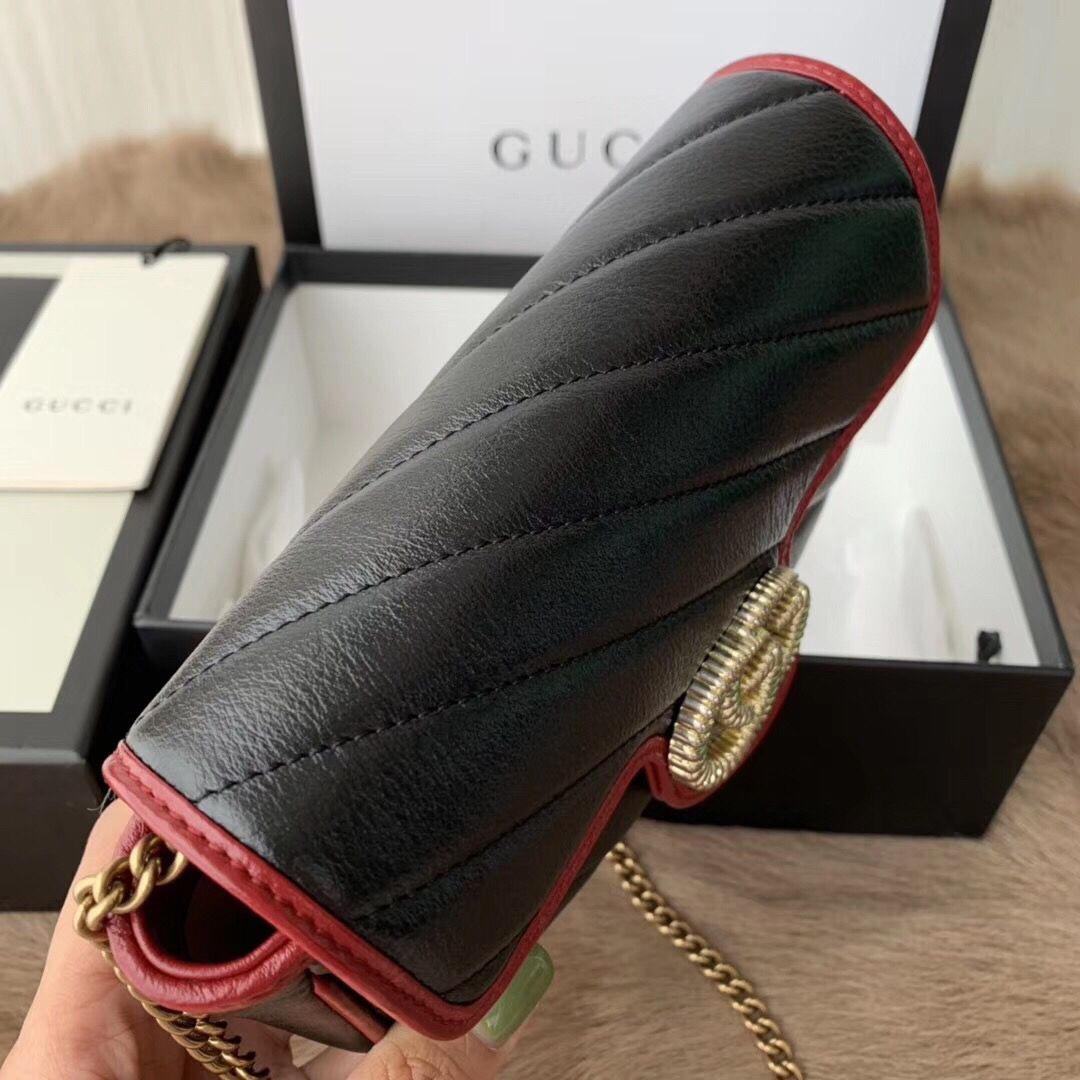 Gucci/古驰 574969 0OLFX 8277 GG Marmont 系列超迷你手袋